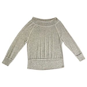 Lulu's Off-the-Shoulder Gray Sweater